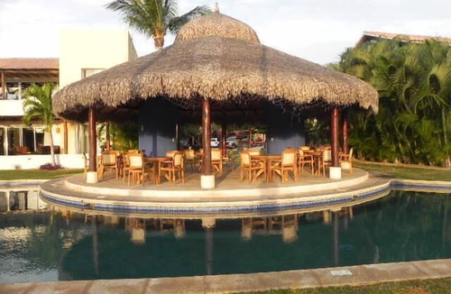 Campo de Golf Fonatur Villa | LUXURIOUS GOLF VILLA IN HOTEL ZONE- WALK TO BEACH/DOWNTOWN/RESORTS