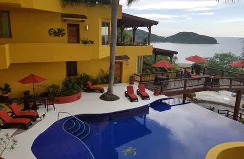 Ixtapa - Zihuatanejo Condo | Luxurious penthouse at La Ropa beach the most spectacular view