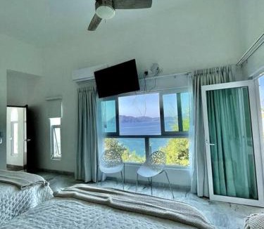 Las Hadas Villa | Luxurious residence with sea view
