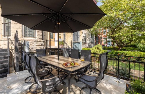 Columbia Heights Apartment | Luxury 2BR & Parking in Heart of DC - Steps to Metro