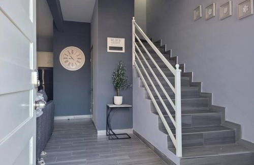Obrera House | Luxury 3 Story Vacation Rental!