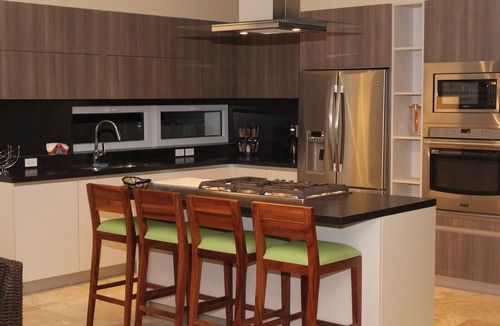 Amapas Condo | Luxury 3BR Oceanfront Condo With 5min. Walk To Old Town & Amazing Rooftop Oasis!