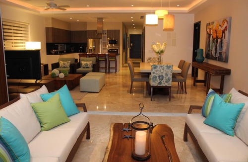 Amapas Condo | Luxury 3BR Oceanfront Condo With 5min. Walk To Old Town & Amazing Rooftop Oasis!
