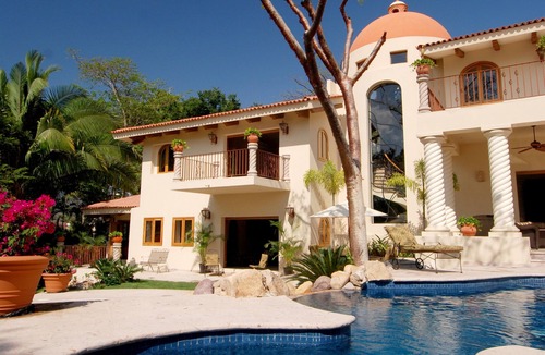 South Shore Hotel Area Villa | LUXURY AND PRIVATE MANSION