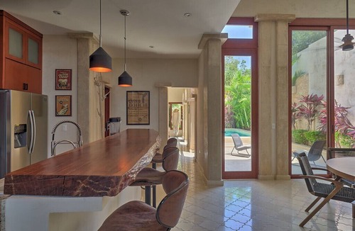 Barrio de Santiago House | Luxury Casa Lourdes in Merida, Centro