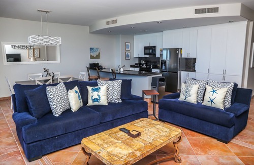 Puerto Penasco Apartment | Luxury Ocean front condo Phase II Beautifully Decorated