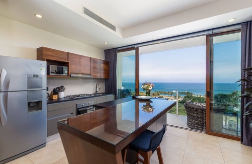 La Cruz de Huanacaxtle Apartment | Luxury one bedroom studio - Alamar -with beach club and on site Pools and Gyms