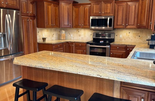 Strongsville House | Luxury One-Month Stay – Fully Furnished Home with Premium Amenities