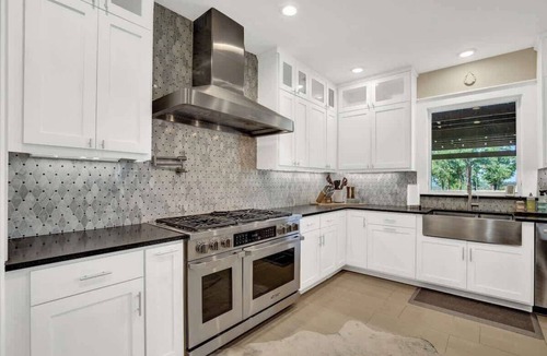Fredericksburg House | Luxury Private Ranch: Pool & Hot-Tub, Outdoor Kitchen