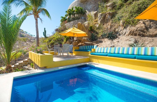 Pedregal Villa | Luxury Private Villa- Walk to Town, Pedregal, WiFi.