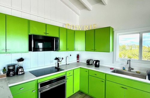 Forbes Hill Villa | Luxury Simplicity On The Beach, Little Exuma. Brand new, 2 bedrooms.