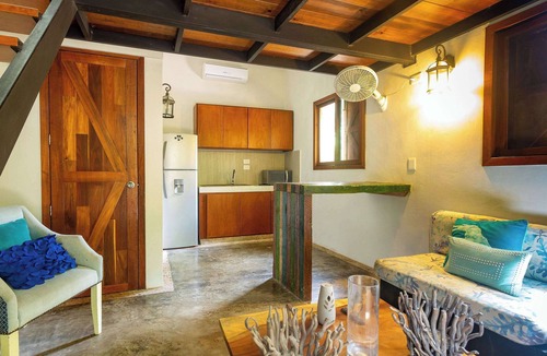 Zona Hotelera Norte Villa | Luxury Villa in Cozumel with Pool