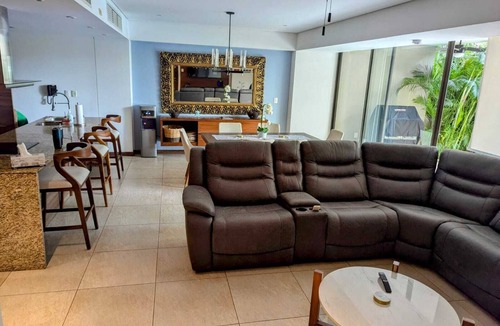 Marina Vallarta Condo | Luxury Waterfront 2BR Condo w/Pool, Gym & Bar, Puerto Vallarta