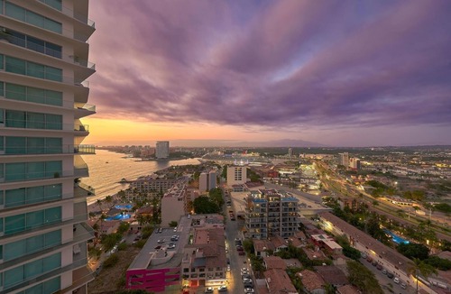 Puerto Vallarta Apartment | Magnificent Condo on the Beach