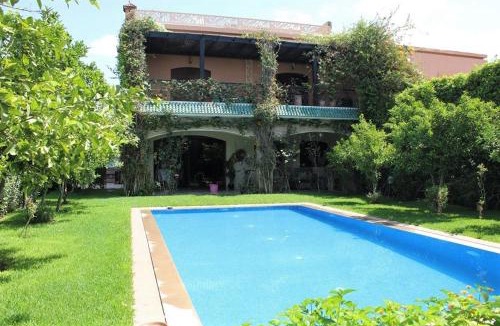 Targa Villa | Magnifique villa avec piscine chauffée que pour famille