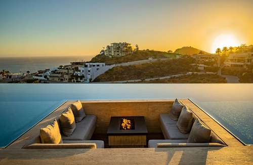 Pedregal Villa | Maison de Cortes: Exceptional Luxury & Modern Sophistication