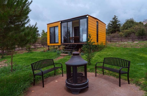 Tapalpa Cabin | Makalu Cabin in Tapalpa Forest for 4 Guests