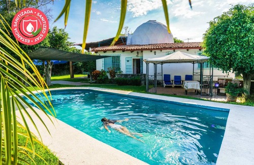 Chiconcuac House | Mandala House | colorful and bright w/ Pool
