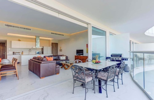 Flamingos Condo | Marítima Beach Condo, 2BR, Deluxe, 2 Pools, BBQ, Balconies & Great Amenities