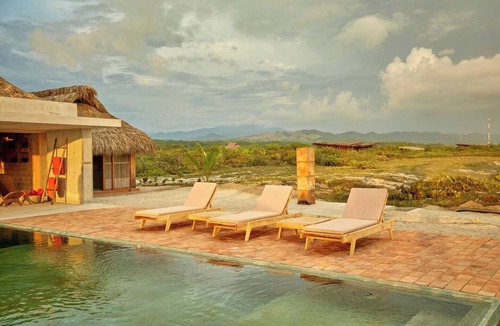 Barra de Colotepec House | Mariana 1 , beach front home