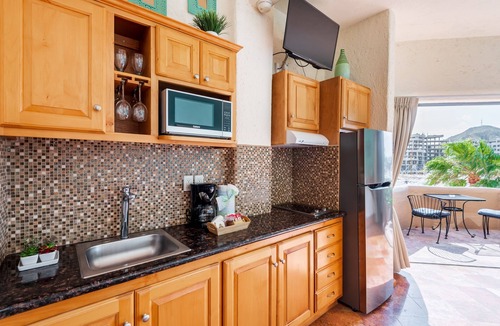 Marina Condo | Marina Cabo Plaza Resort - Large Studio on Marina