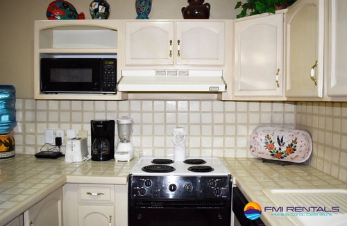Bella Vista Condo | Marina Pinacate A-120 (1 B/1 B) Pool Side Condo