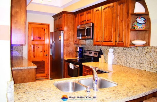 Bella Vista Villa | Marina Pinacate Three-storey Ocean-view Villa 17 By FMI Rentals (3 B/3.5 B)