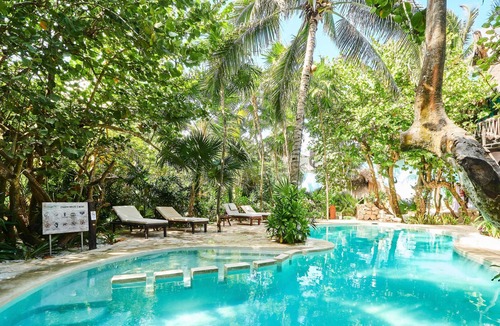 Zona Hotelera Villa | Marrakech Beachfront Villa | Tulum | Ocean View | Colorfully Design, Restaurant & Shared Pool