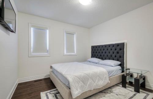 Bradford House | Masterfully Designed Private Suite