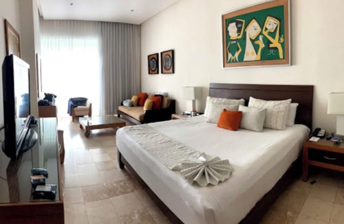 Valle Dorado Resort | Mayan Palace at Vidanta Nuevo vallarta Luxury One Bedroom Suite