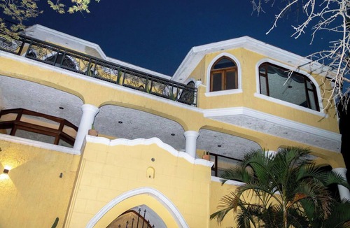 San Agustin Villa | Mexican Villa.nGrand home with private pool, space, view, and total relaxation.