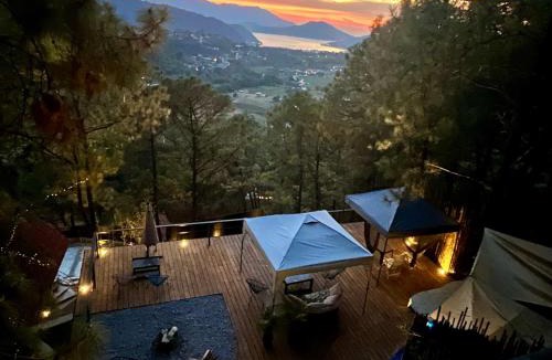 El Santuario Ski Chalet | Mi Refugio Nordico Buho Cabin