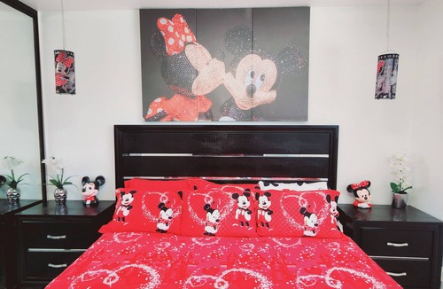 Huntington Beach House | Mickey Mouse House Close To Disneyland