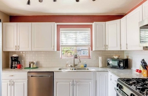 Peter Howell House | Midtown Gem with Oversized Fenced Yard – Minutes from U of A !