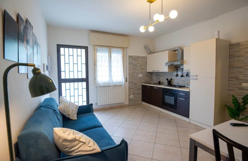 Camposanto Apartment | [Modena & Bologna 30 min] Wifi and Free Parking