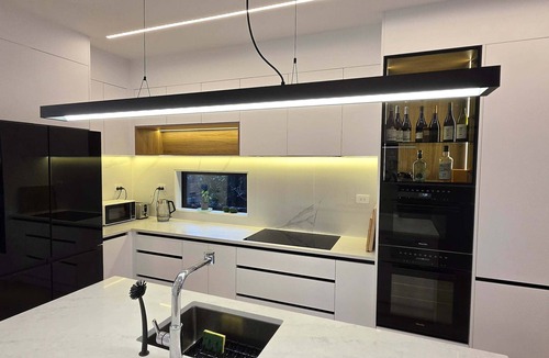 Orakei House | Modern 4BDR Coastal Luxury in Orakei