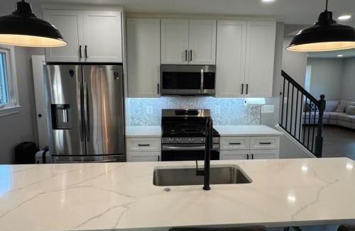 Silver Spring House | Modern 4BR Family Home with Grill