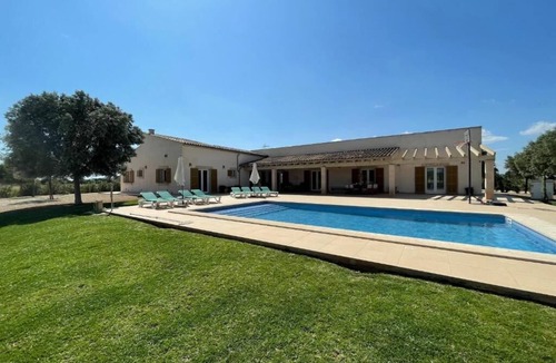 Es Palmer Ski Chalet | Modern and comfortable house close to the best beaches