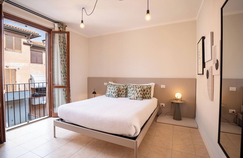 Montepulciano Apartment | Modern apartment 3, 5M Montepulciano with parking