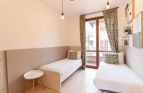 Montepulciano Apartment | Modern apartment 3, 5M Montepulciano with parking