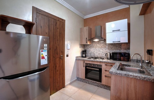 Hivernage Apartment | Modern apartment in Moroccan style