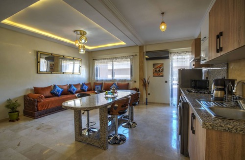 Hivernage Apartment | Modern apartment in Moroccan style