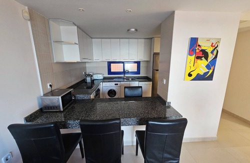Mojacar Apartment | Modern Apartment with Wifi and Sea Views