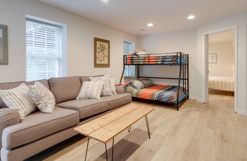 Fredericksburg Apartment | Modern Fredericksburg Vacation Rental w/ Patio
