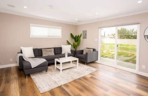 Southwest Anaheim House | Modern House near Disneyland 3BR/1BR