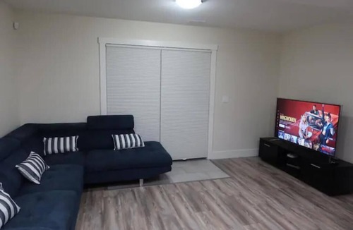 Halifax Apartment | Modern Oasis Hideaway
