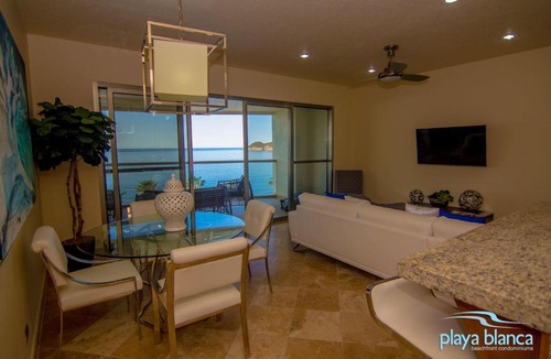 San Carlos Apartment | Modern Ocean View Playa Blanca Condo