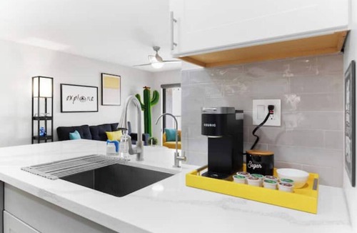 Tempe Apartment | Modern, stylish condo in Sun Devil Countryn