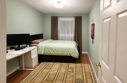North York Hotel | Modern Toronto Suites