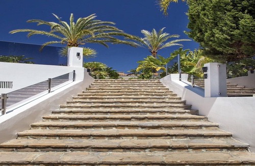 Elviria Villa | Modern Versace-themed villa